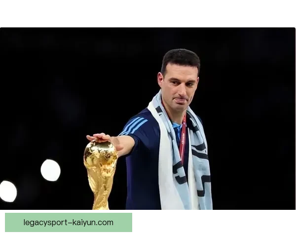 斯卡洛尼训练方式引领阿根廷国家队状态回暖，备受关注的战术调整逐渐显成效。